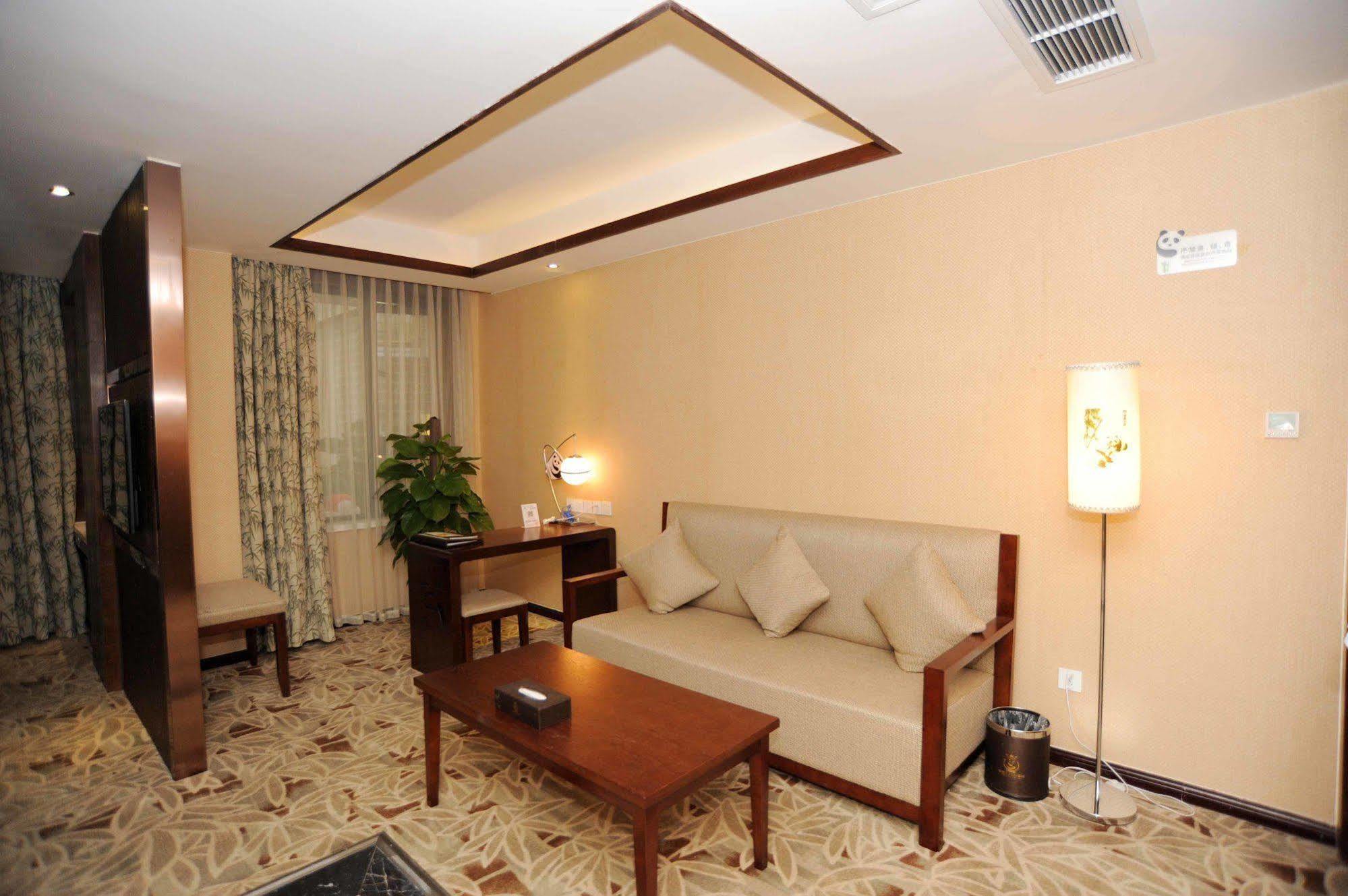 Chengdu Panda Prince Culture Hotel Luaran gambar