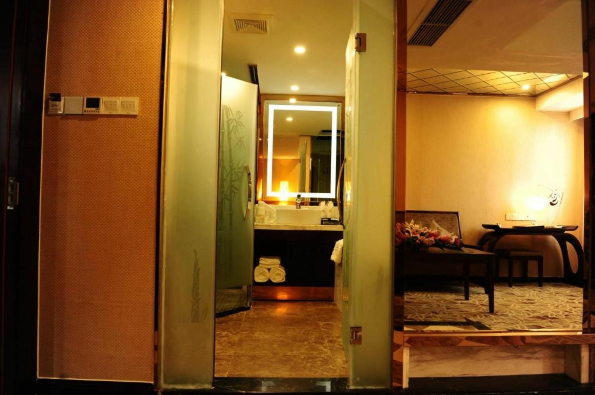 Chengdu Panda Prince Culture Hotel Luaran gambar